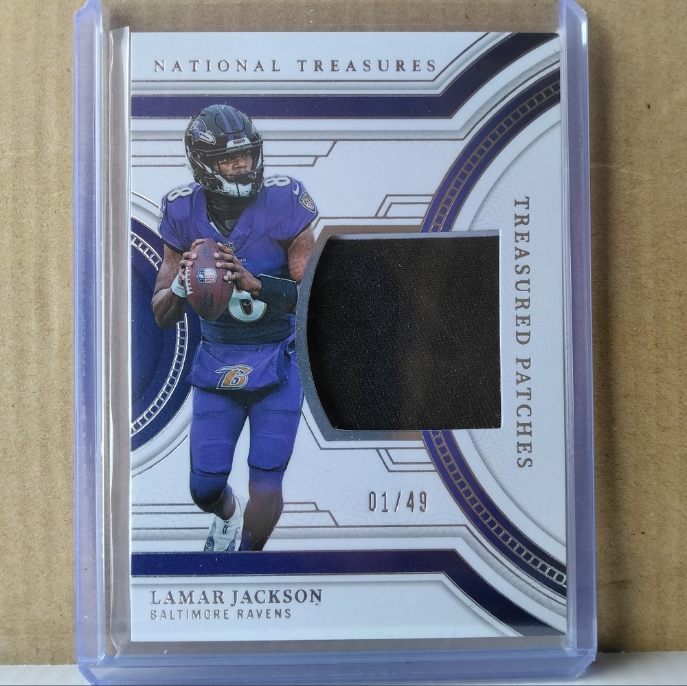 🏈🏆Lamar Jackson "National Treasures Patch - 1/49 Insert" Card🏆🏈